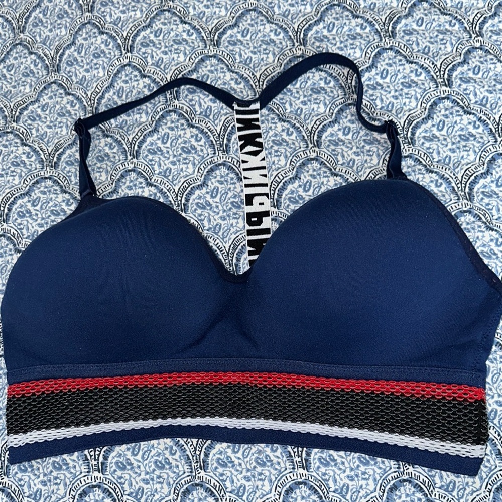 PINK Navy Sports Bra ✨